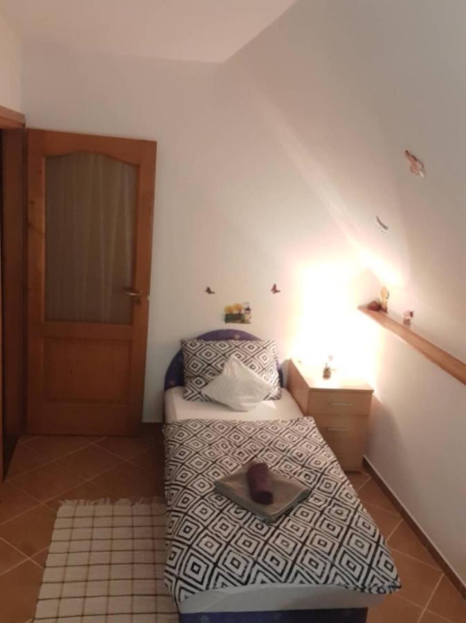 Erdey Apartman Barcs Экстерьер фото